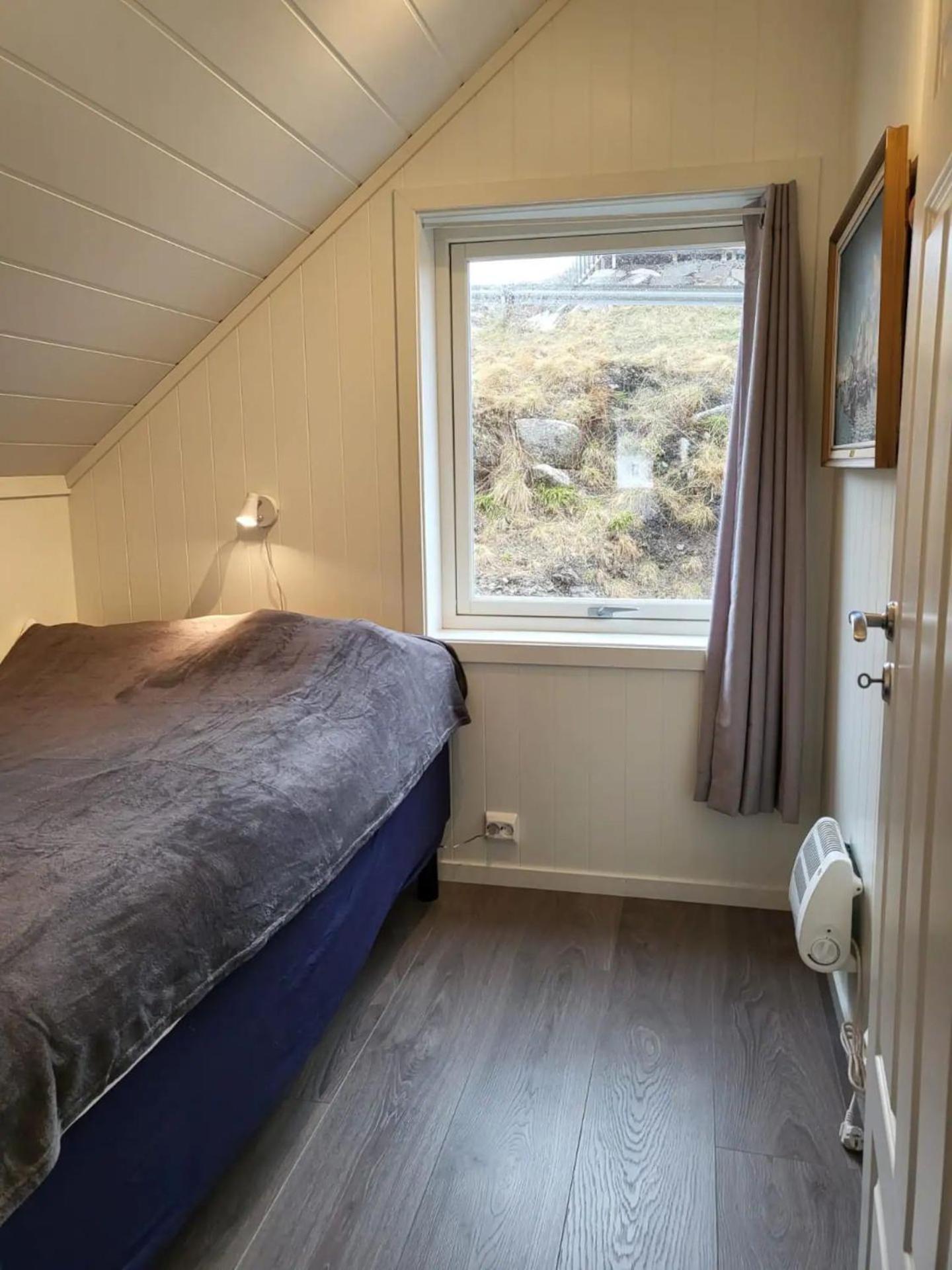 Spektakulaer Rorbu I Autentiske Omgivelser Ballstad Exterior photo