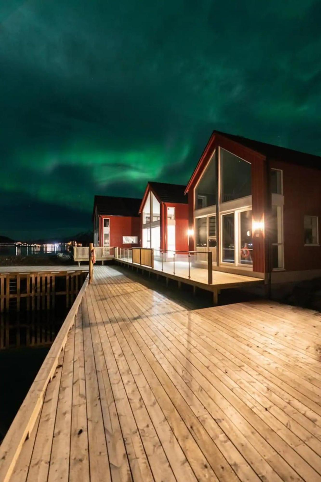 Spektakulaer Rorbu I Autentiske Omgivelser Ballstad Exterior photo